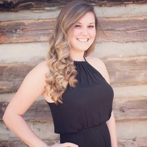 Meet your Posher, Katelyn